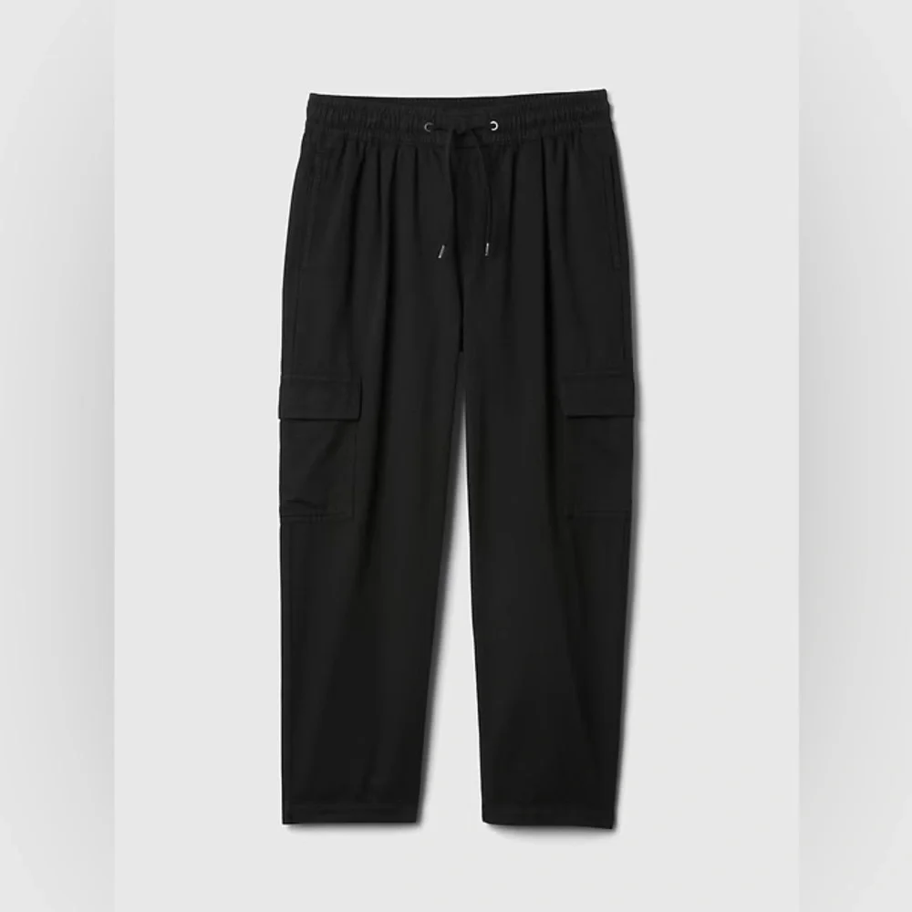 NWT! GAP Black Easy Cargo Pants - Size Medium Petite 🩷 #522920 - Picture 7 of 11